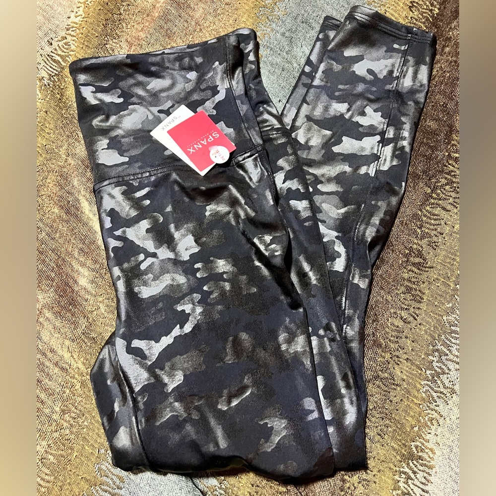 Spanx Faux leather cami leggings petite xl